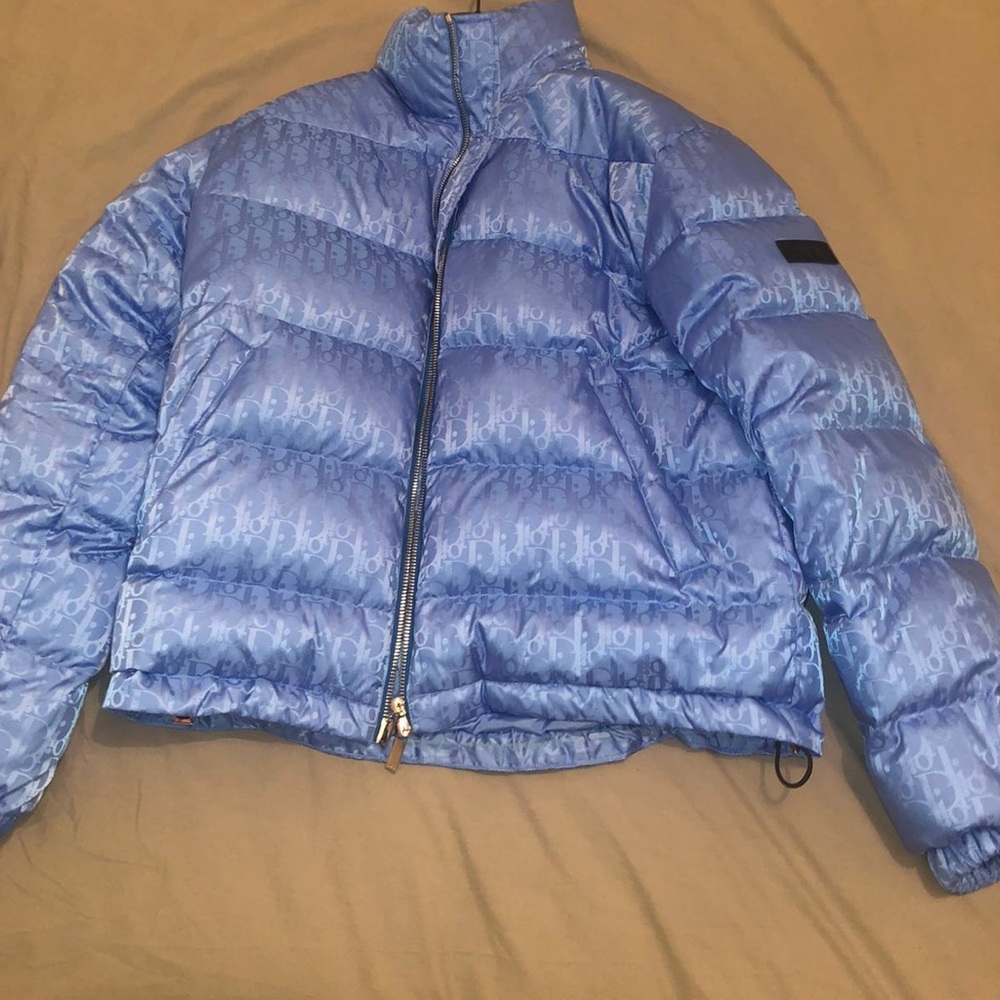 COPY - Dior puffer